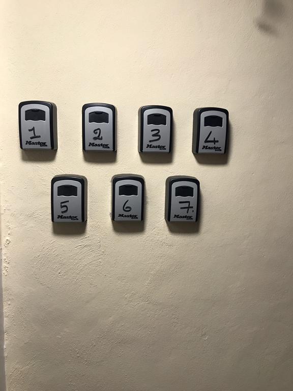 Casa Fresa Franks Serviced Accommodation 利物浦 外观 照片