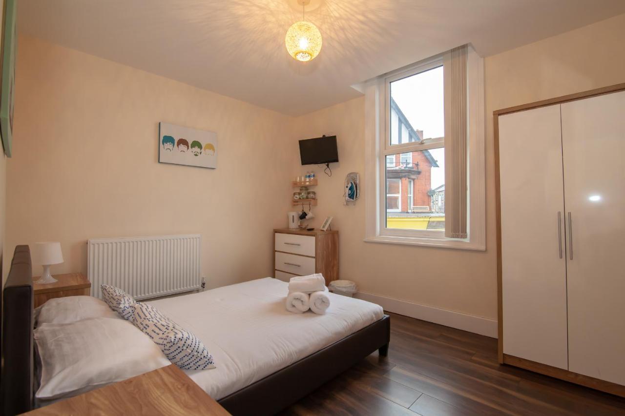 Casa Fresa Franks Serviced Accommodation 利物浦 外观 照片