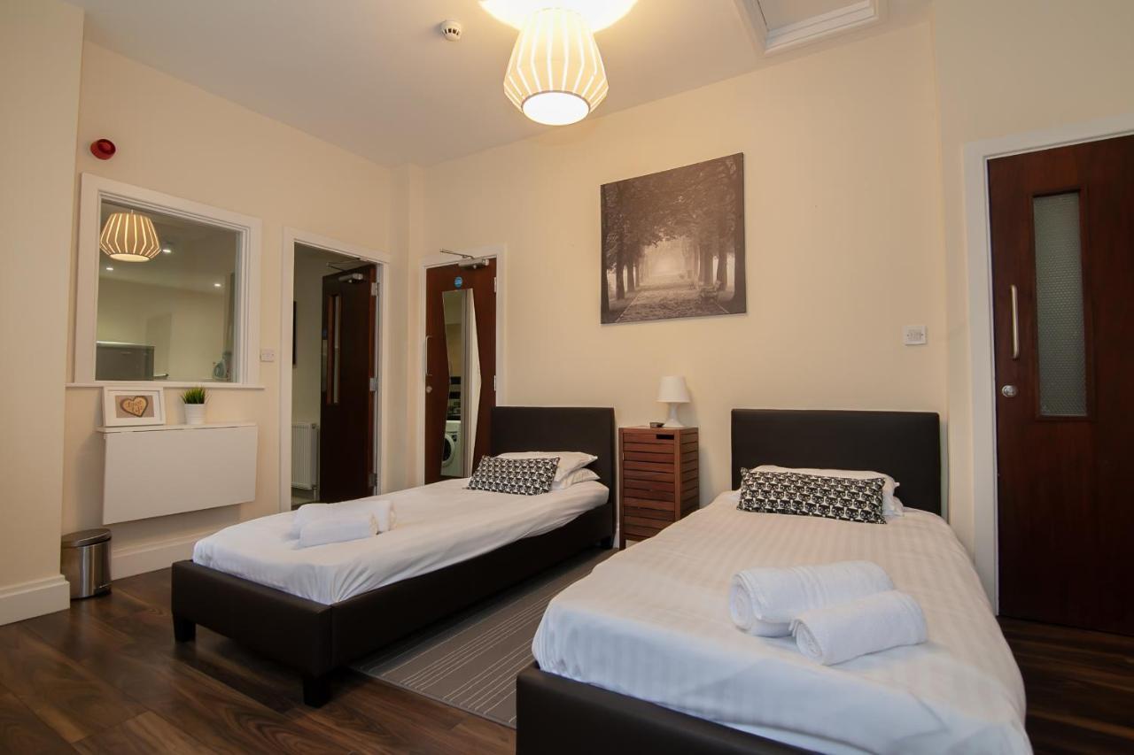 Casa Fresa Franks Serviced Accommodation 利物浦 外观 照片